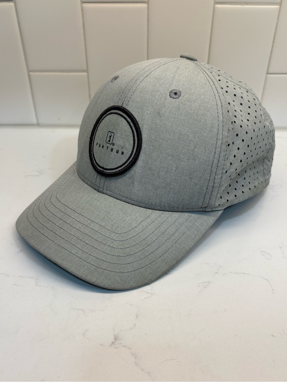 PGA TOUR Pro Series Golf Hat Gray Snapback Cap Mens AirFlux